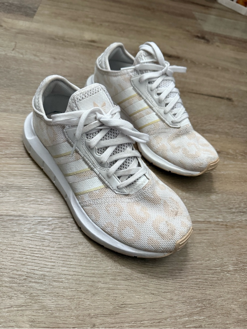 adidas Women’s Cream Leopard-Pattern Sneakers